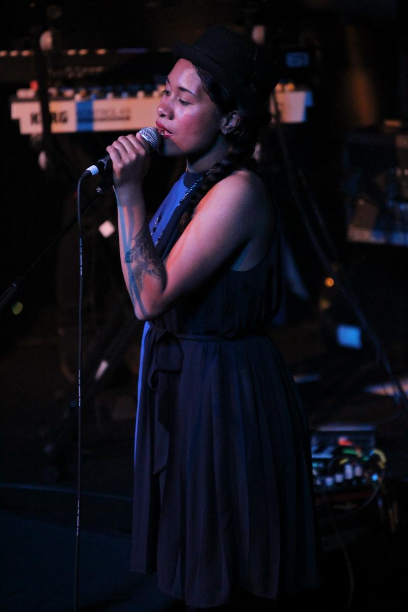 Iva Lamkum - (opening for) Six60 - Powerstation - Apr 2012