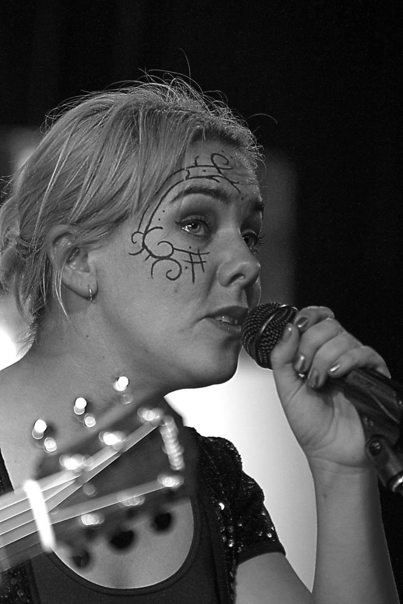 Hera from Jed & Hera. Backbeat Bar - 7th Spetember