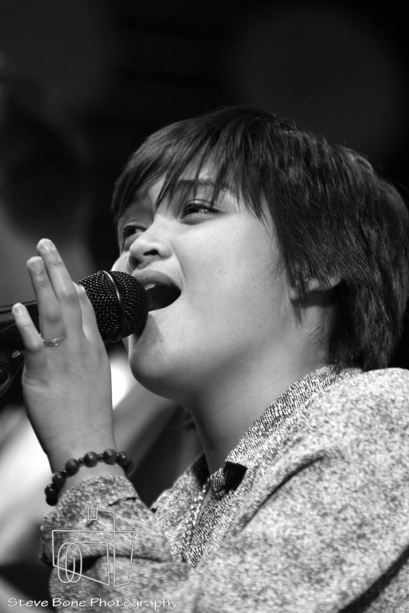 Shana Llorando - Opening for Sam Allen - Backbeat Bar - 30th May 2013