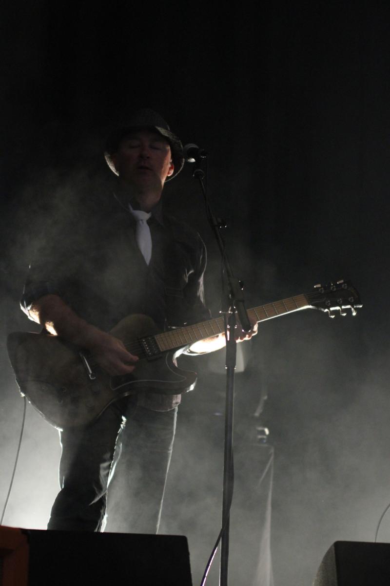 Tim Skedden from Opshop - More FM Summer Vineyard Tour - Feb 2013