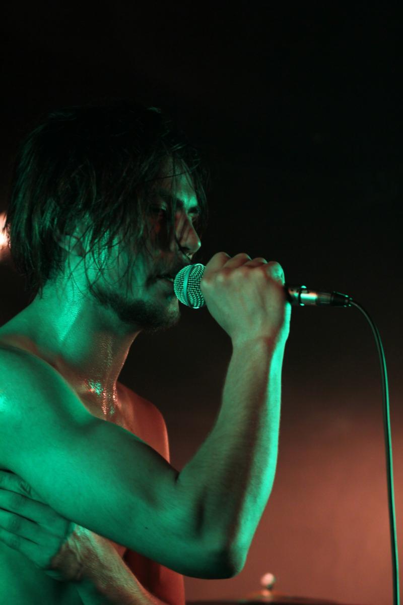 Dahnu Graham (Beach Pigs) - (Opening for) Artisan Guns - Bacco Room - Aug 2012