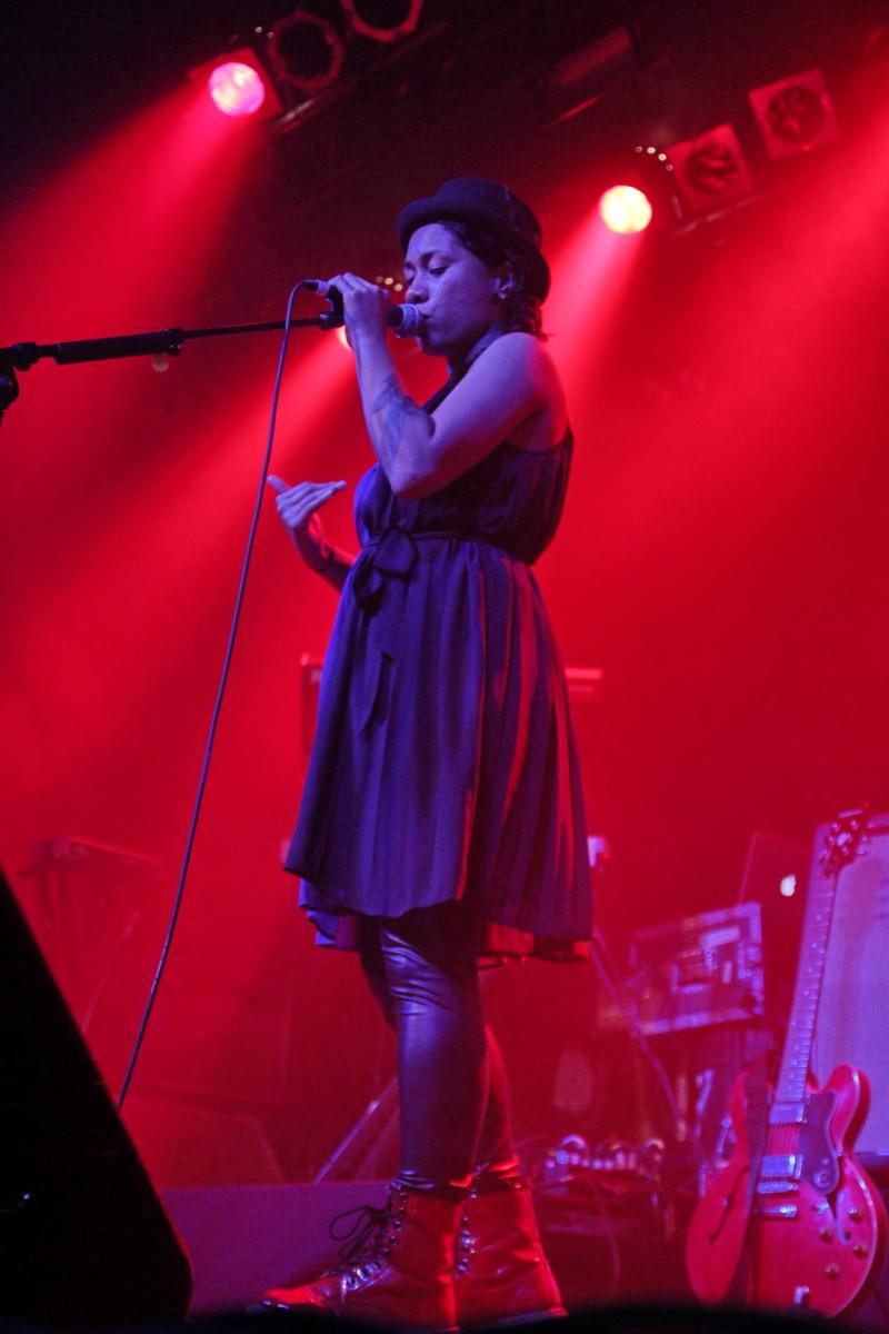 Iva Lamkum - (opening for) Six60 - Powerstation - Apr 2012