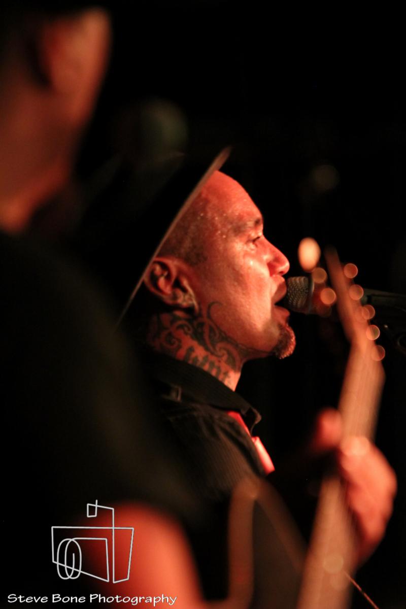 Tiki Taane - Acoustic Tour - Juice Bar - 18th April 2013